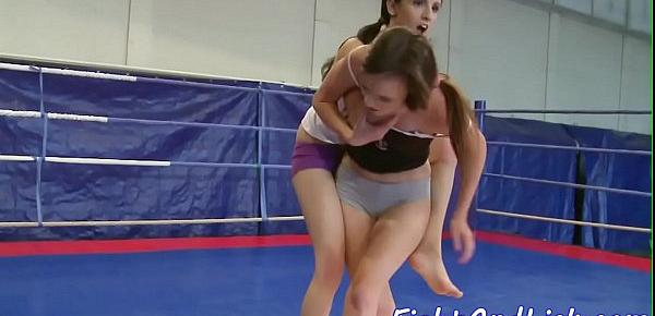  Wrestling beauties pussyfingering and licking
